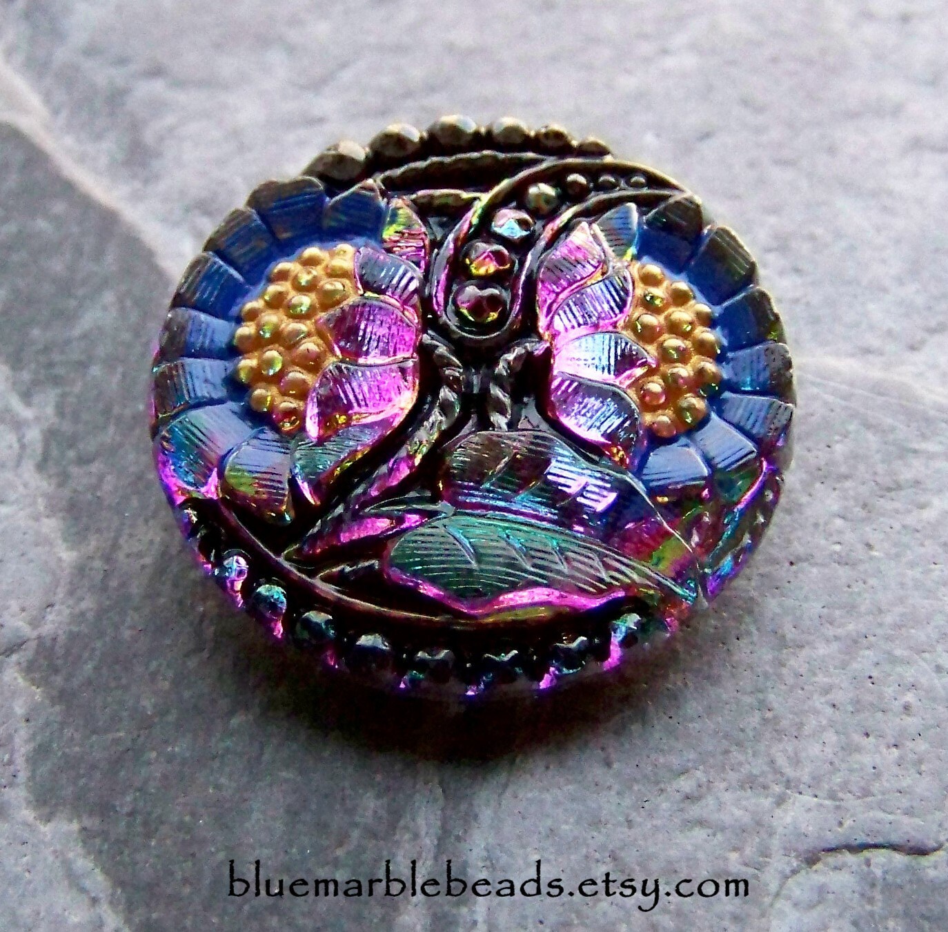 Vintage ButtonCzech Glass ButtonFlower ButtonVitrail