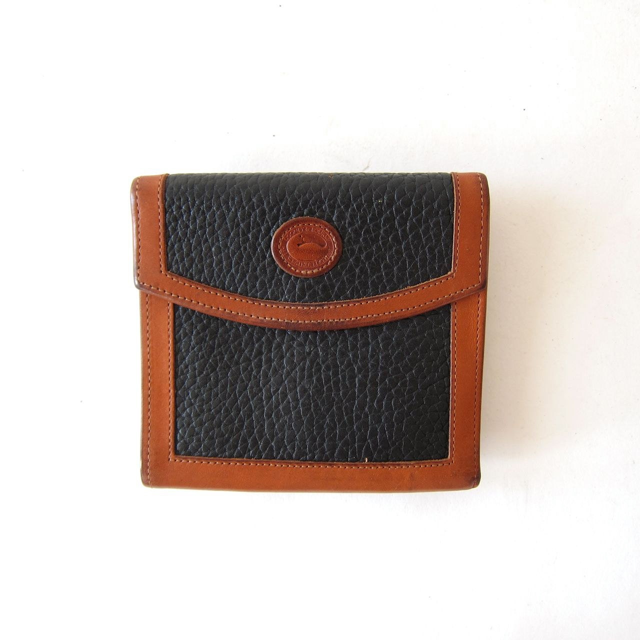 dooney and bourke leather wallet