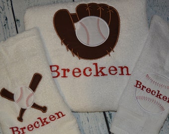 Personalized Kids Bath Towel with Ballerina sleepers applique