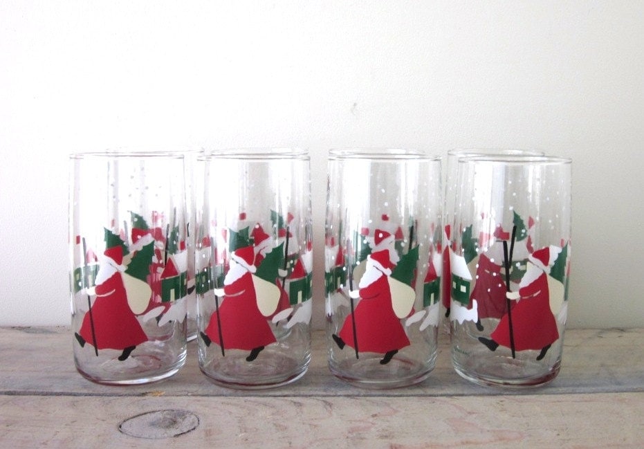 Vintage Christmas Glasses Santa Set of 8 Anchor Hocking – Haute Juice