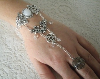Moonstone Pentacle Slave Bracelet, wiccan jewelry pagan jewelry wicca jewelry witch witchcraft pentagram metaphysical hand chain bracelet