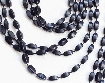 vintage 60s jewelry necklace / black 3 strand necklace / vintage beaded beauty