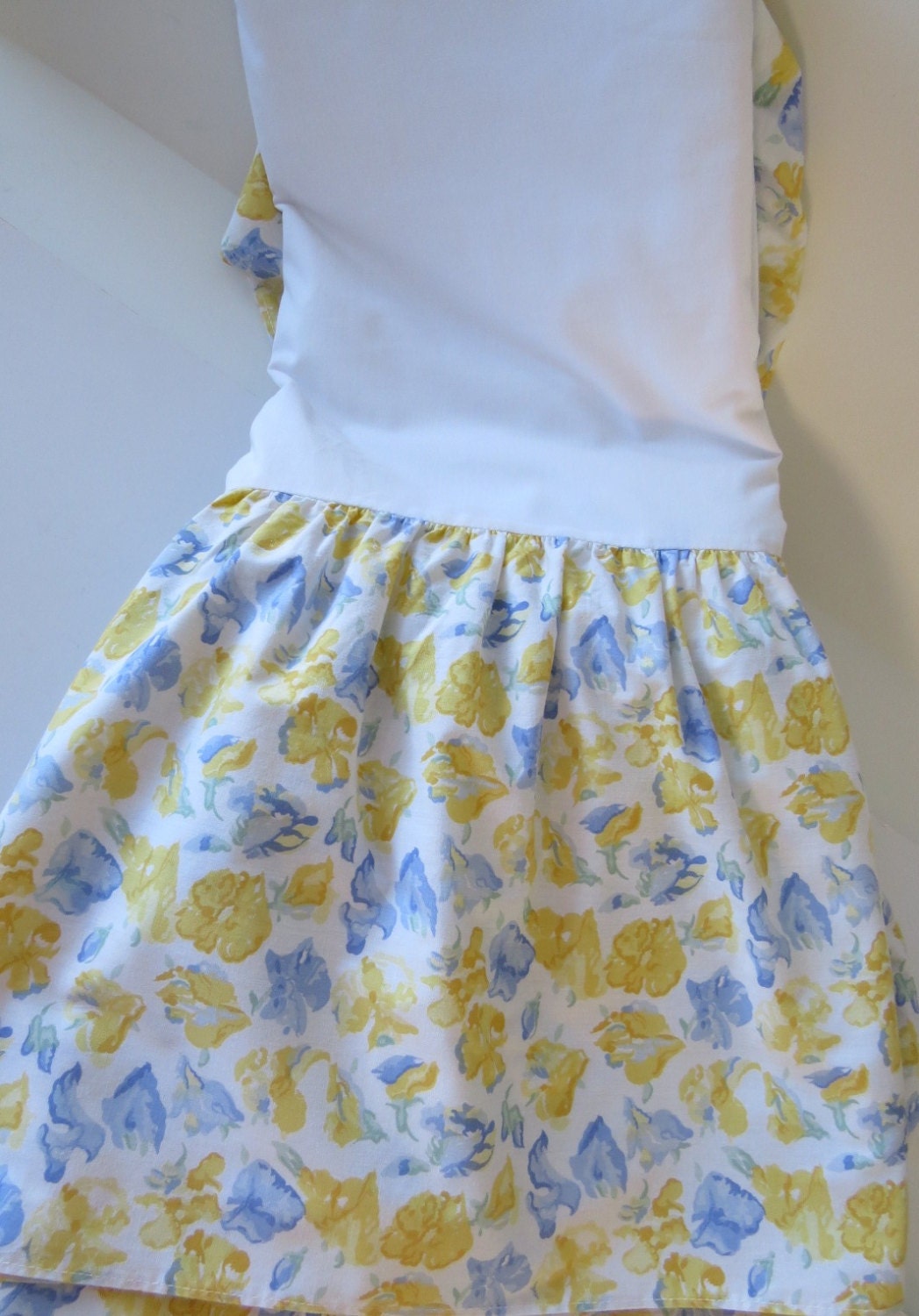 Vintage Laura Ashley Charlotte Bed Skirt Queen Dust Ruffle