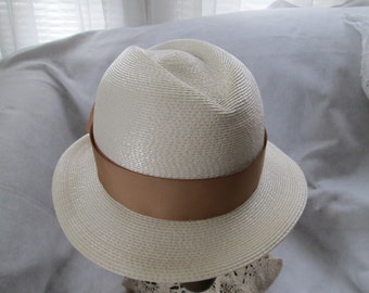 1970's/80's Cream Straw Ladies Fedora Hat by FRANK OLIVE/Saks Fifth Ave.