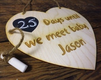Personalized Pregnancy Countdown Chalkboard Gift Pregnancy Reveal Baby Announcement Countdown Calendar Baby Shower Sign Baby Reveal Ideas