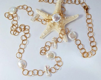Popular items for flat pearl necklace on Etsy