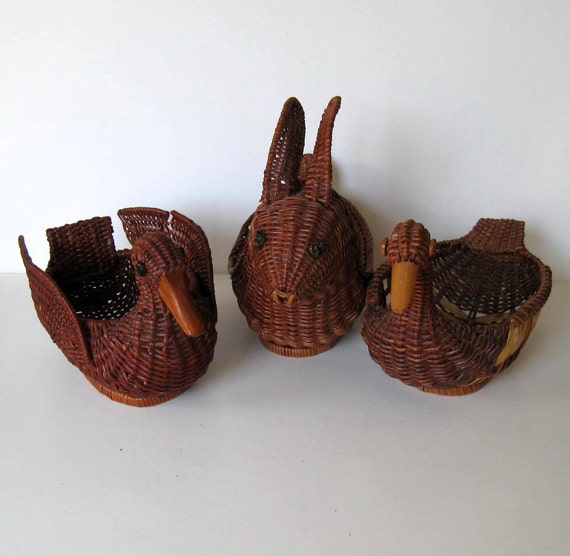 Lot of 3 Wicker animal Baskets Bunny Ducks Storage