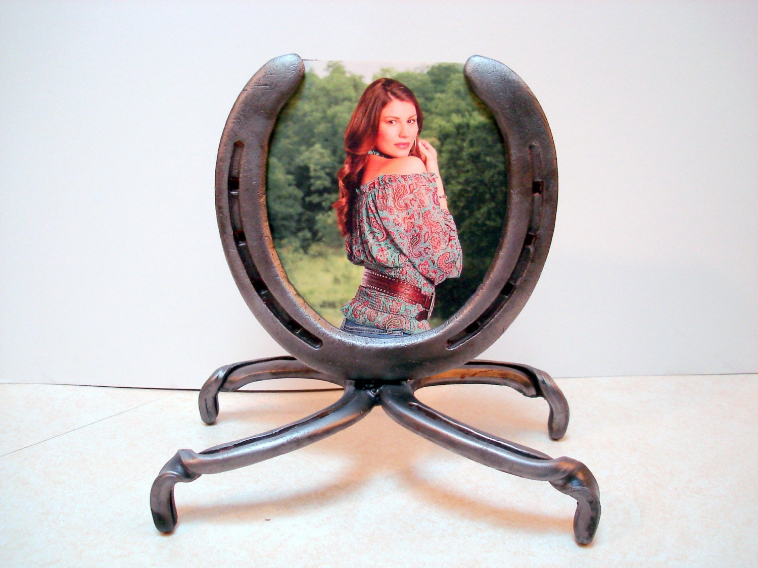 horseshoe picture frame by DavidHamiltonDesigns on Etsy
