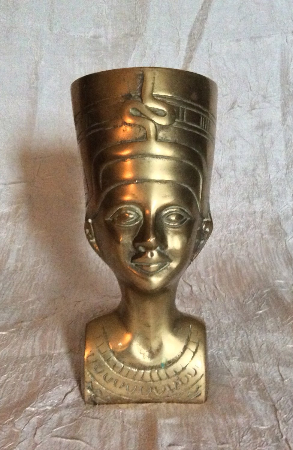 Vintage Egyptian Ancient Queen Nefertiti Bust Figurine Solid 5710