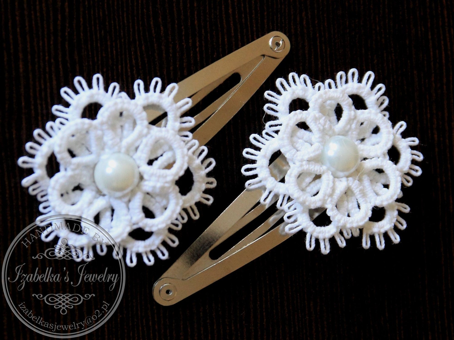 Tatted 3D flower hair decoration for wedding by GaleriaKoronki