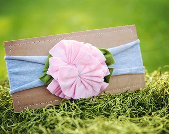 Ema Jane - Shabby Chic Headband (Pink Rosettes on Light Gray)