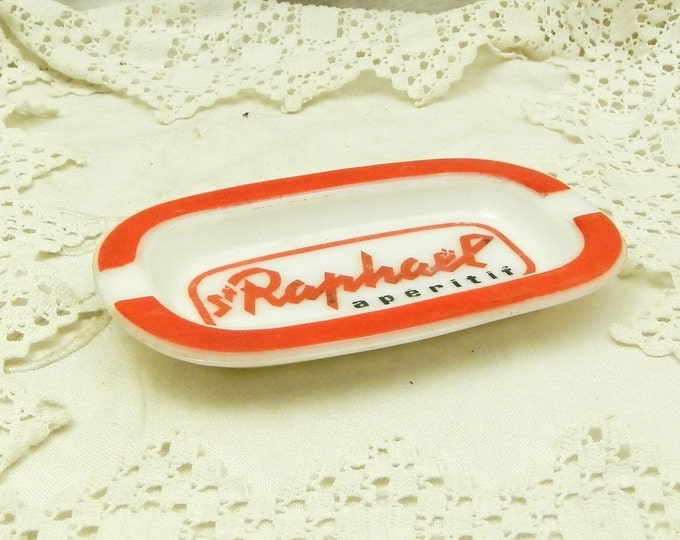 Vintage French Mid Century Milk Glass St Raphael Promotional Aperitif Ashtray, Bistro Café Bar Ware Decor, Smoking Collectibles Tobacciana Vintage French Mid Century Milk Glass St Raphael Promotional Aperitif Ashtray, Bistro Café Bar Ware Decor, Smoking Collectibles Tobacciana