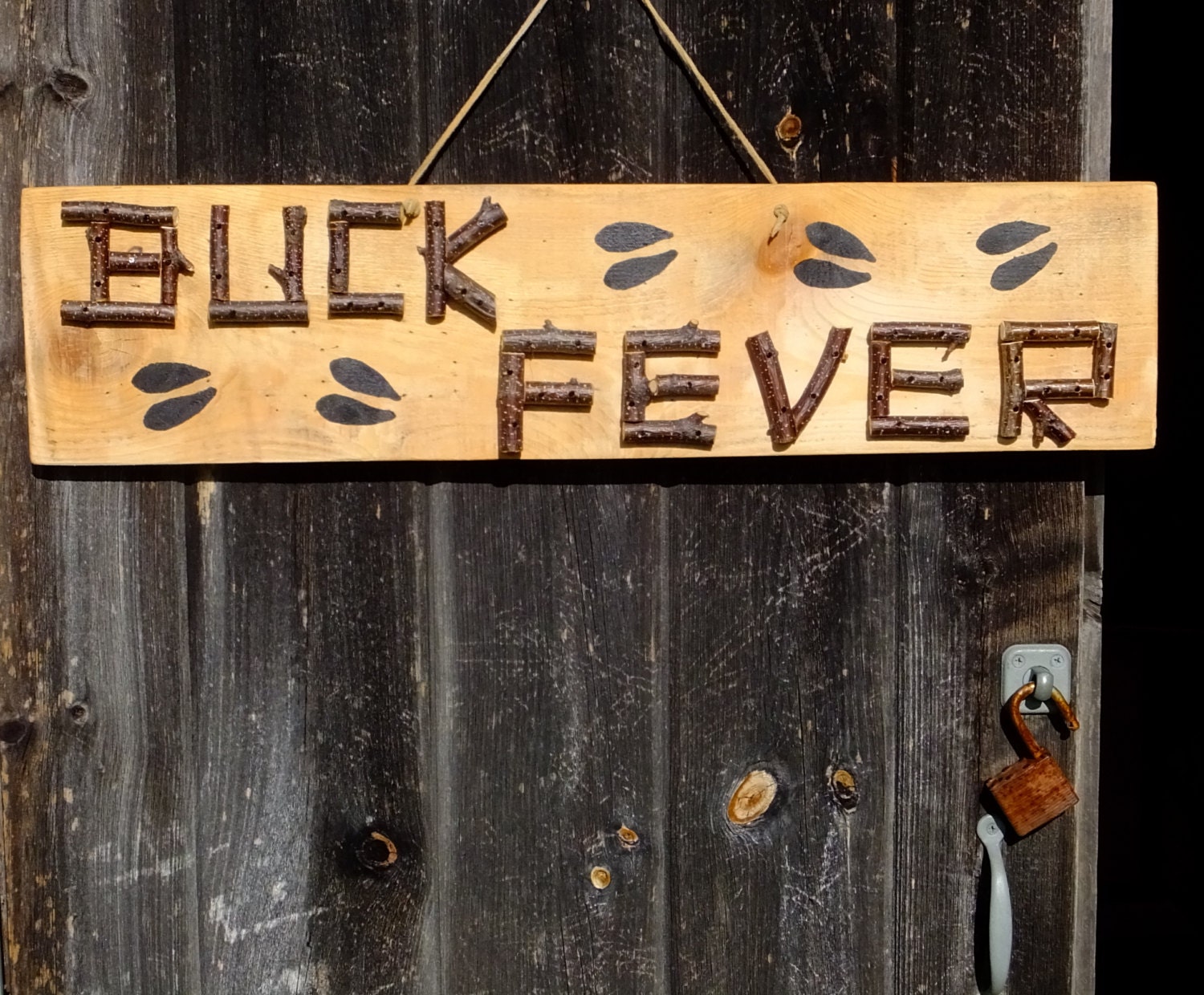 BUCK FEVER Deer Hunting Sign Camp Cabin Lodge by TheRusticWoodshed