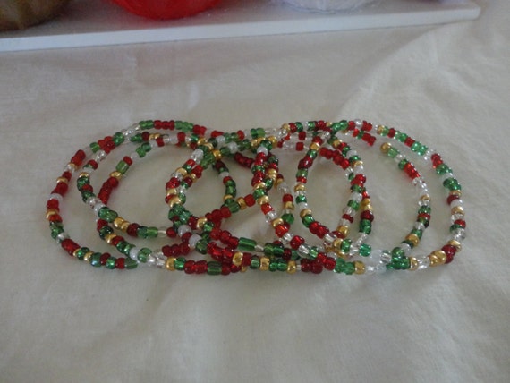 Set of 6 Christmas Stretch Bracelets