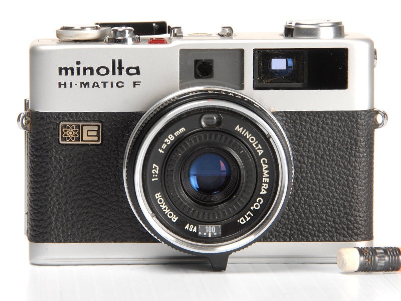 Minolta Hi-Matic F 35mm Camera