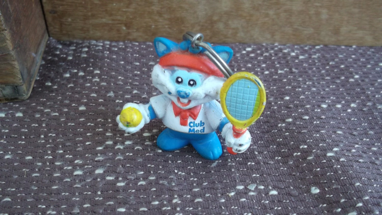 Key ring Key Chain Toy from the 90's by pompastoycollection