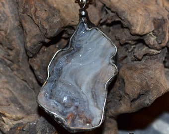 Popular items for raw chalcedony on Etsy