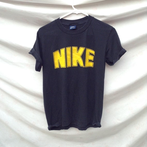 vintage NIKE T-Shirt // Blue Tag // Made in USA by TheDandyRapper
