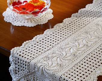 OROSHI TABLE RUNNER- Handmade Crochet Table Runner with Scallop design
