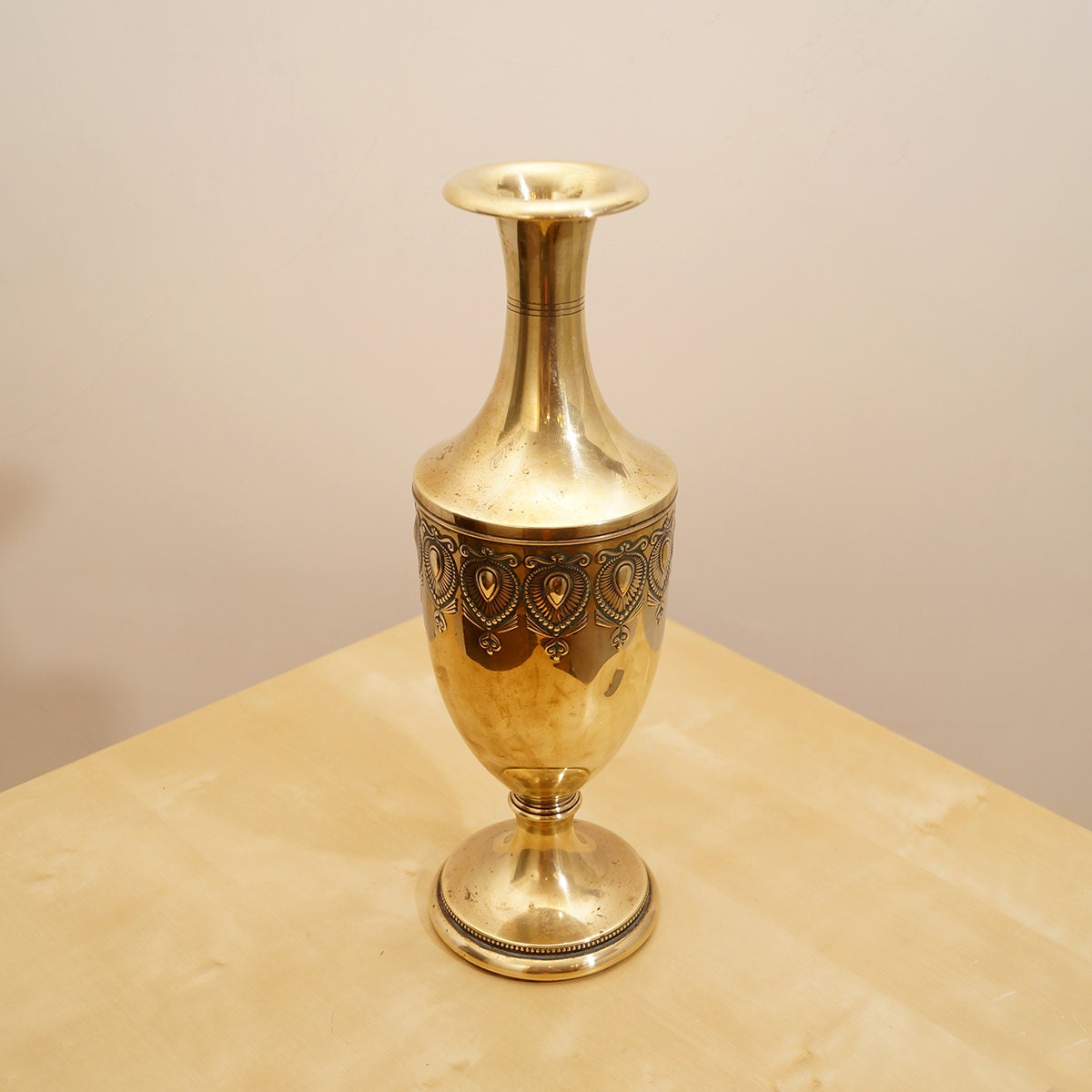 Large Brass Vintage Vase by K.M.D Holland Daalderop Tiel