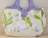 Shoulder Bag Pavlova (large canvas bag with pretty floral print, lilac handles anche green polka dots lining)