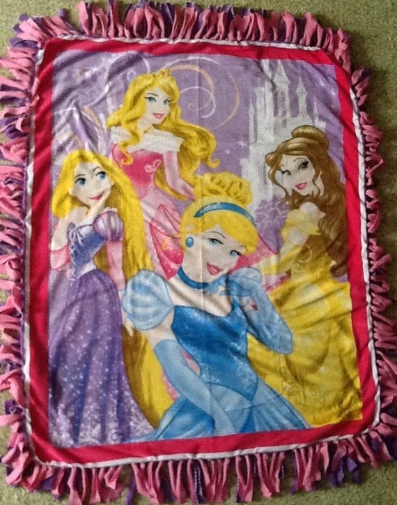 Disney princess fleece tie blanket Aurora Belle