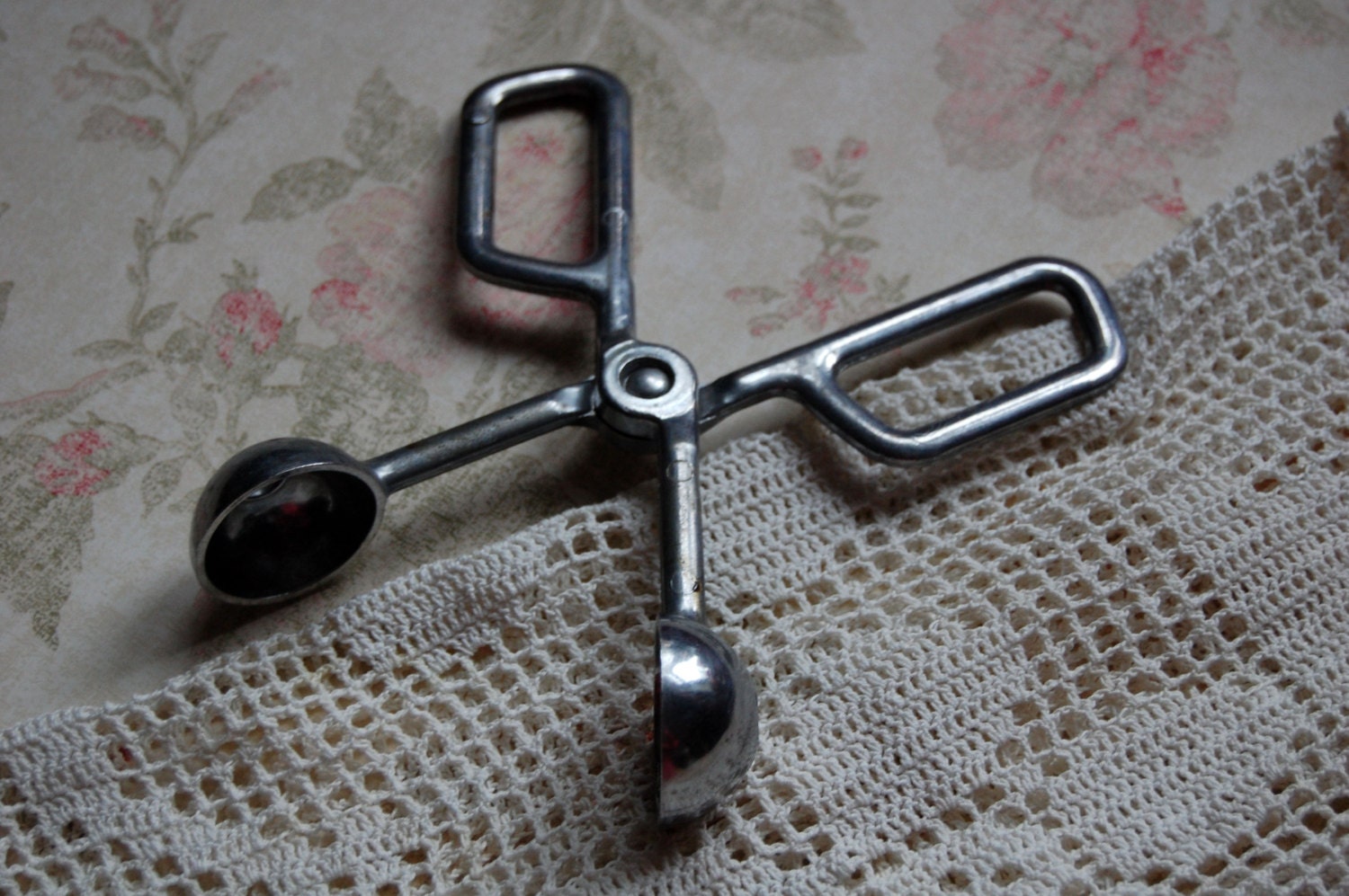 Vintage Melon Baller Butter Curler Melon by CountryChicByAnn