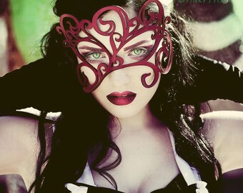 Swirly Leather Halloween Mask in Red