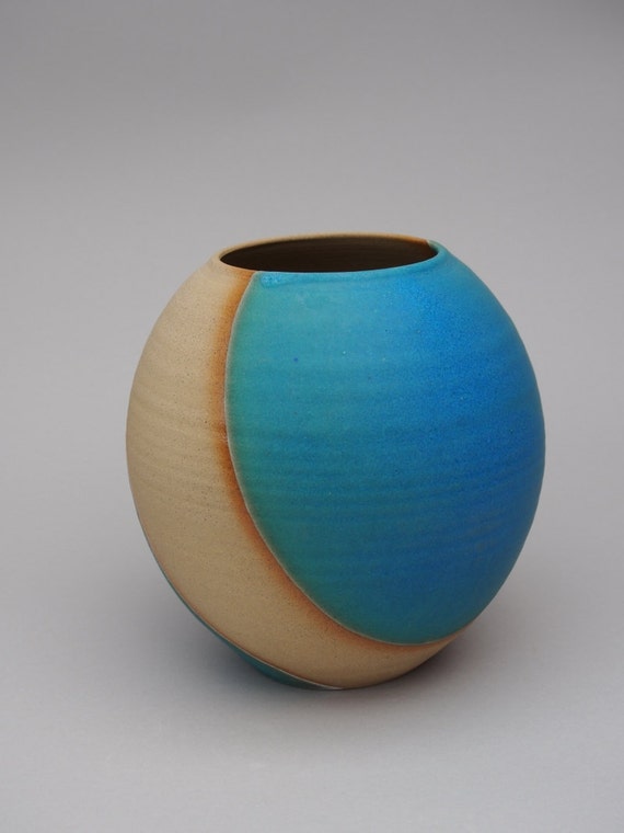 RESERVED for jennymon999 Half moon vase Large Stoneware