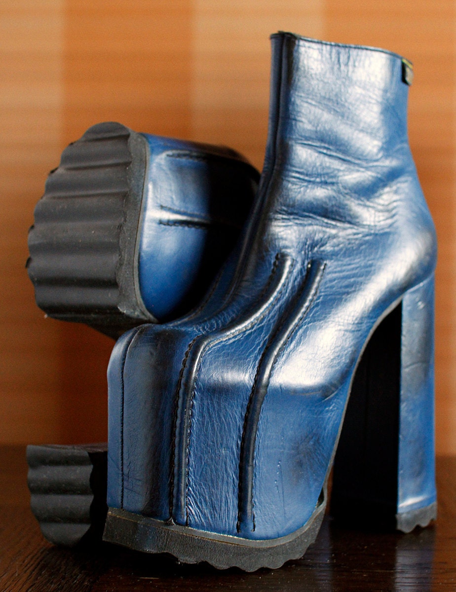 BUFFALO 16cm mega Lita platform shoes 90’s Rave/ Club Kid Haute Juice