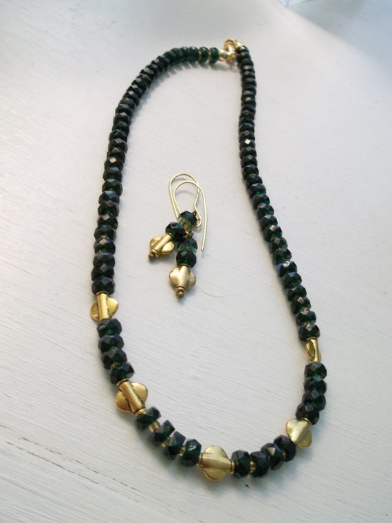 Items similar to Emerald Green Czech Crystal and Brass Necklace and ...