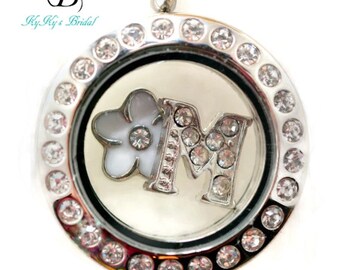 Little Girl Locket, Personalized Flower Girl Necklace, Floating Locket, Flower Girl Gifts, Personalized Gifts, Flower Girl Jewelry