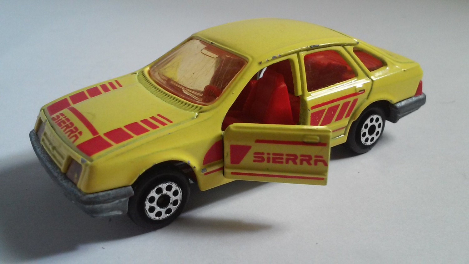 majorette ford sierra