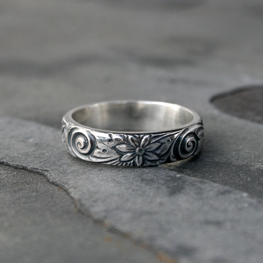 flower wedding band ring flower spiral sterling silver ring band etched patterned flower wedding band ring flower spiral sterling silver ring band etched patterned