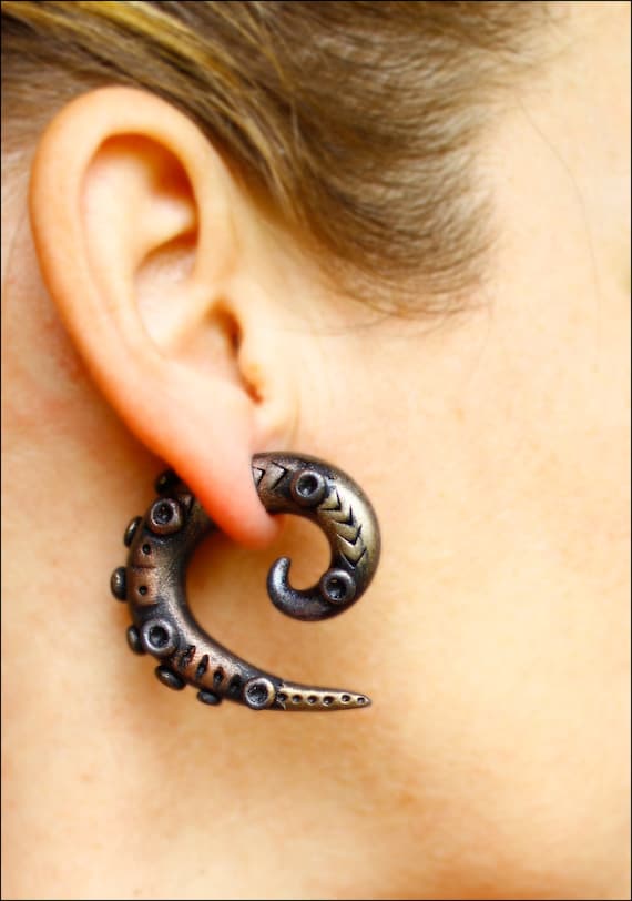 Steampunk octopus earrings Fake gauge earrings gothic
