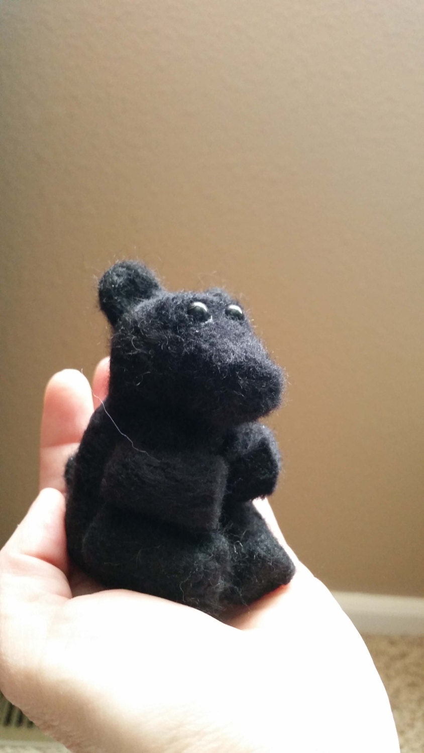 Bear needle felted by Nickkisknits on Etsy