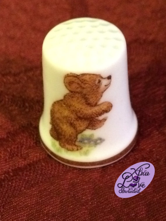 Items similar to Vintage Collectible Porcelain Brown Bear Keepsake Thimble on Etsy