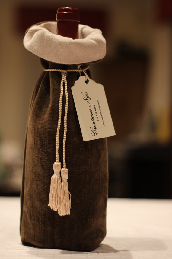 Elegant wine gift bag by CreationsNijo on Etsy
