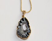 Agate Slice Necklace - agate druzy slice pendant, druzy necklace, geode necklace, bohemian jewelry