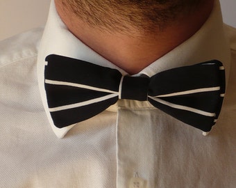 Papillon men dark blue with white horizontal lines