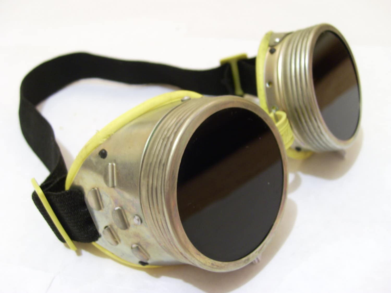 goggles / old steampunk goggles/ steampunk clothing/ safety