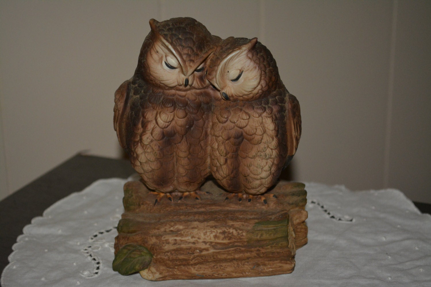 Gorham Gift World Owl Music Box Porcelain Love by