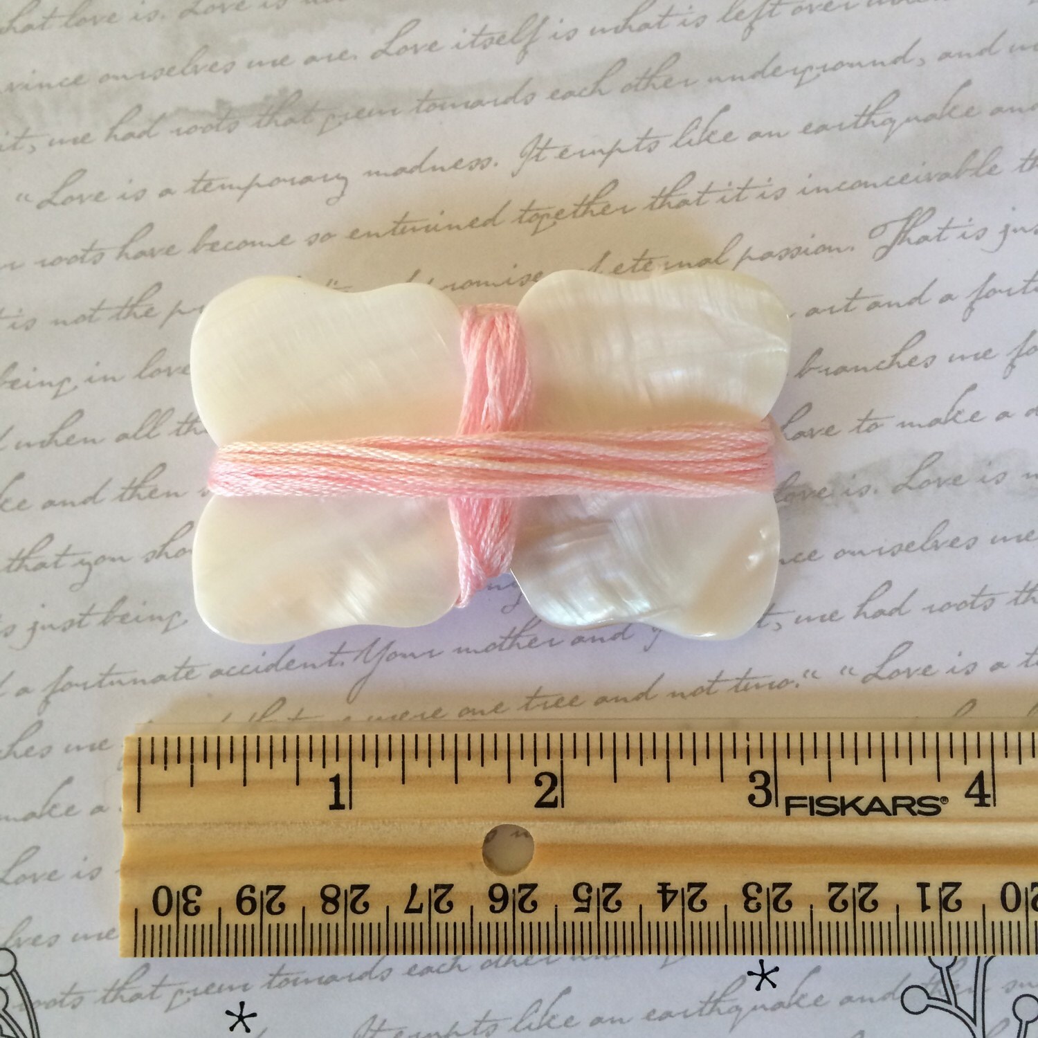 Thread keep baroque style floss winder made from mother of pearl