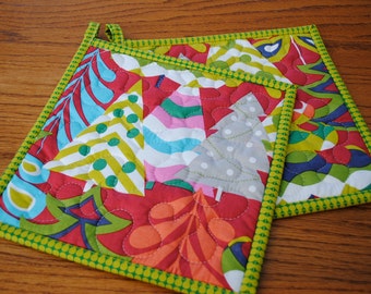 Christmas Potholders, Treelicious Potholders, Quilted Potholders, Contemporary Kitchen Potholders