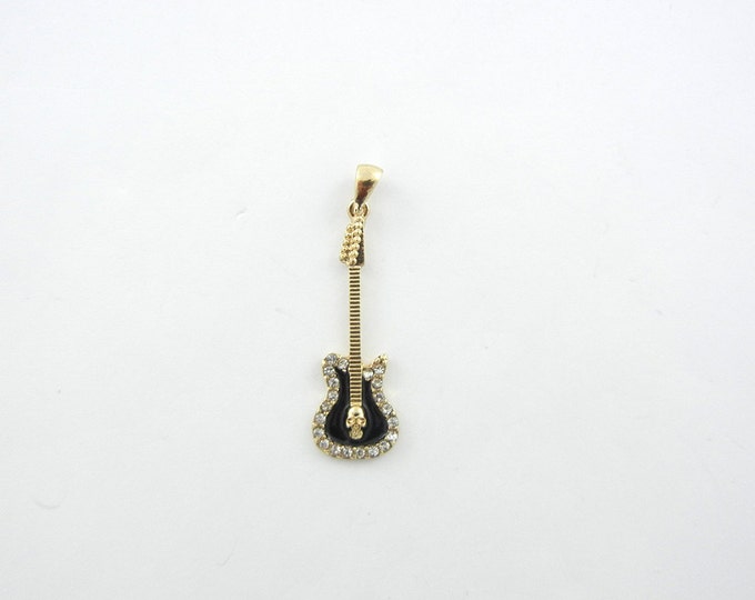 Small Gold-tone Guitar Pendant