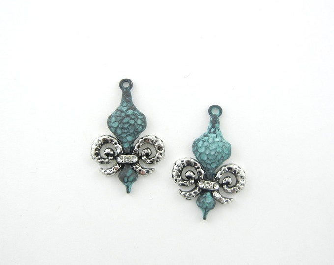 Pair of Patina and Antique Silver-tone Hammered Fleur de Lis Charms Row of Rhinestone Accent