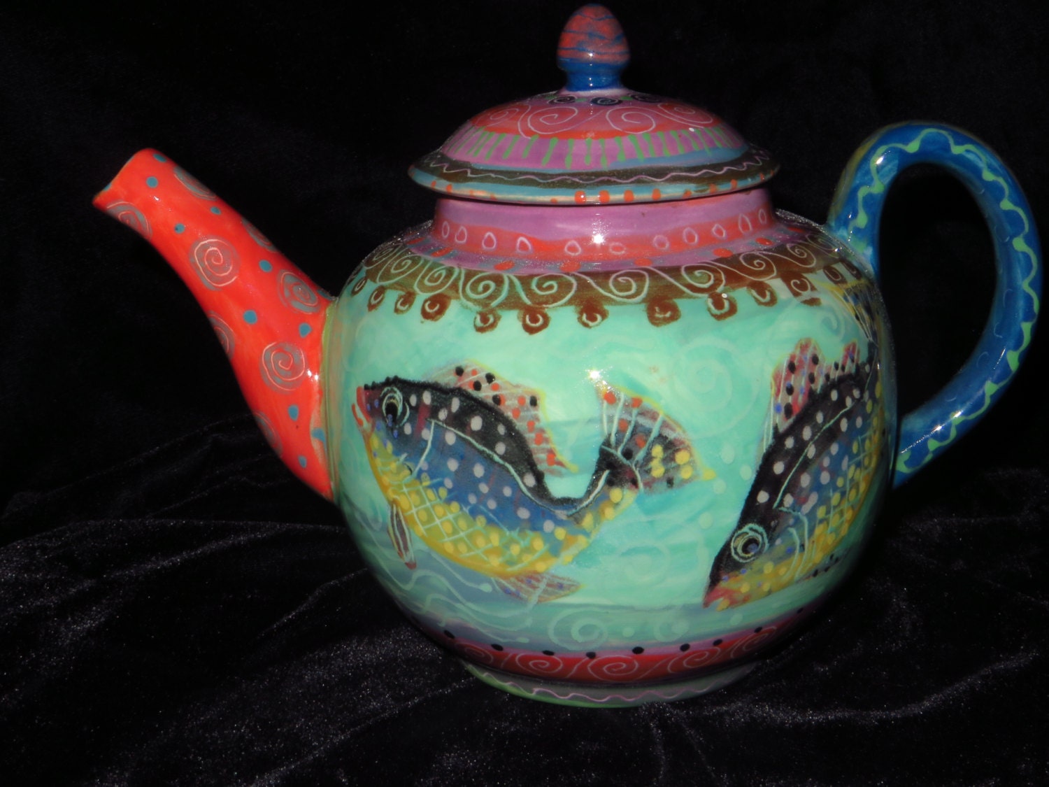 Fish teapot wonderful tropical colours great patterns