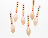 Rainbow Hearts - 20 Wooden Ice Cream Spoons - Perfect For Parties & School Lunches
