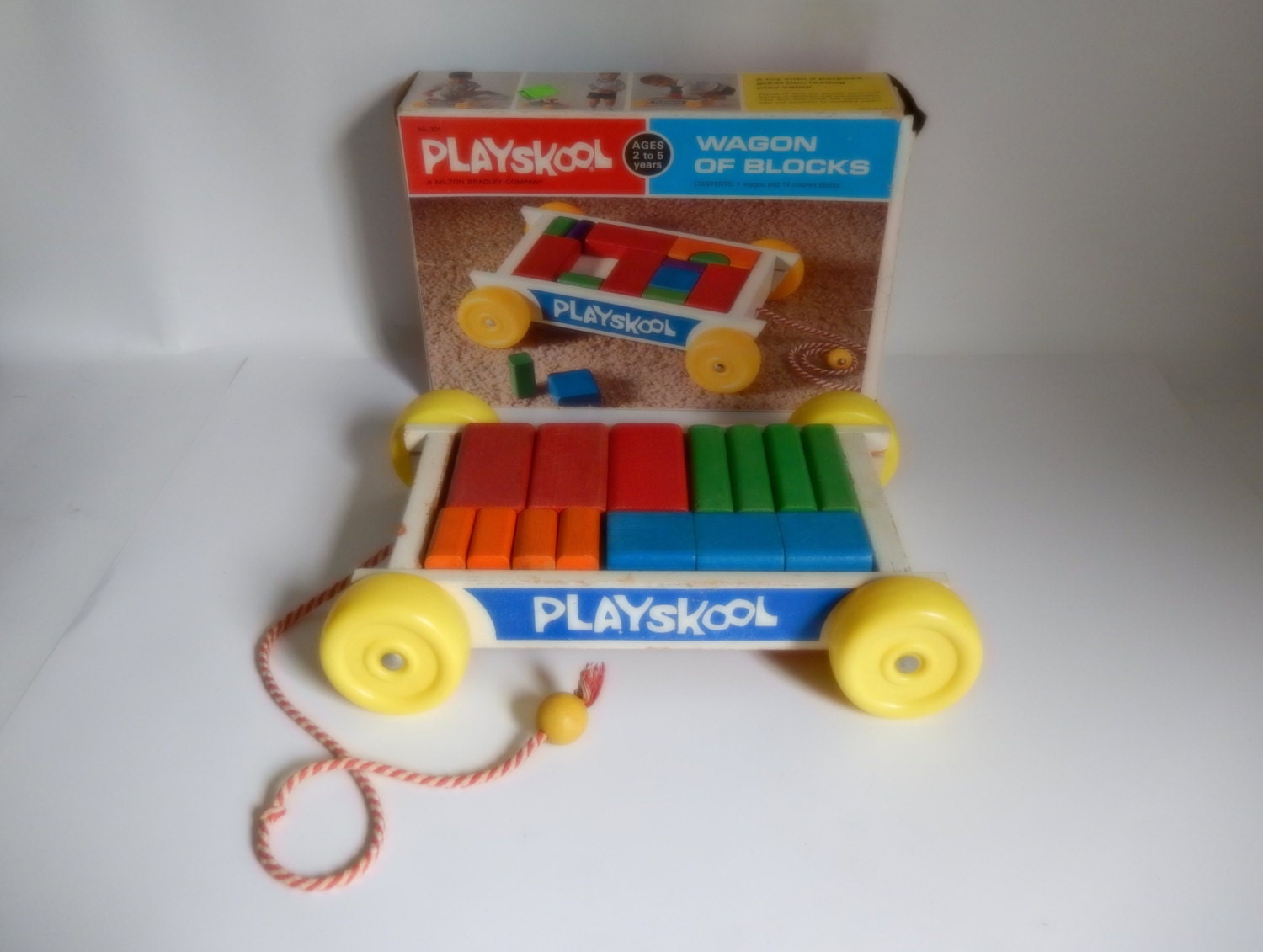 playskool wagon wooden blocks