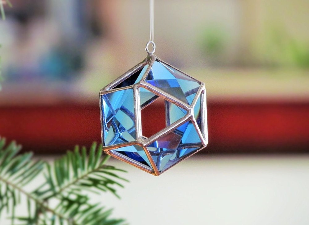 Christmas Tree Ornament, Blue Glass Crystal Geometric Christmas Ball Decoration, 3D Stained Glass Globe Suncatcher